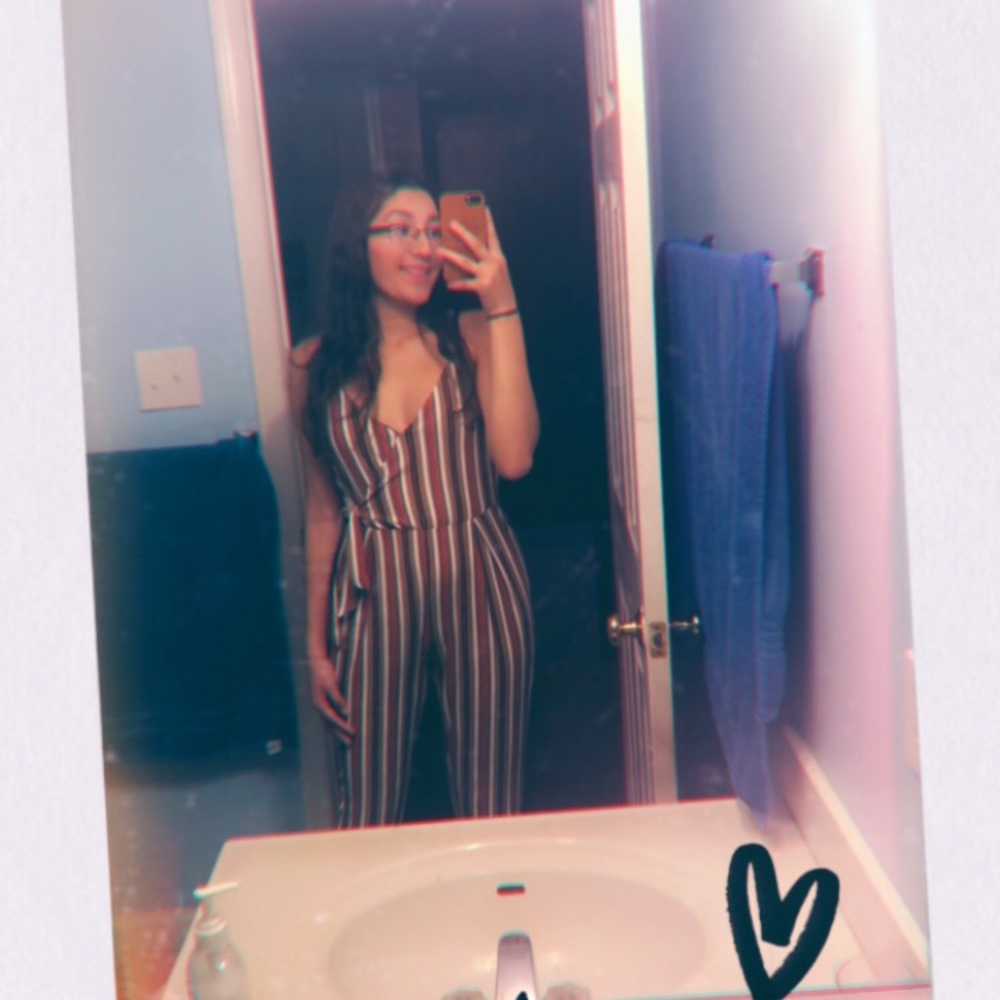 Meet your Posher, Jesenia